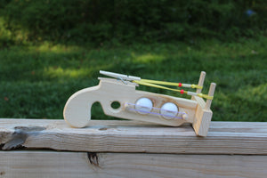 Amish Rubber Band Toy Ping-Pong Ball Launcher